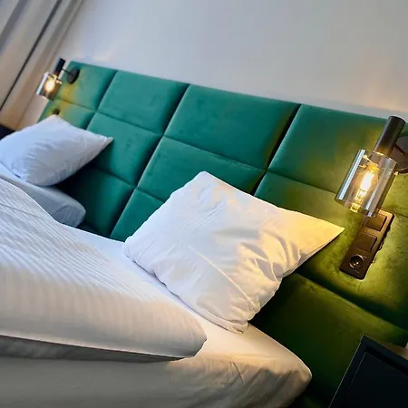 Hotel Księżyc W świebodzicach Świebodzice