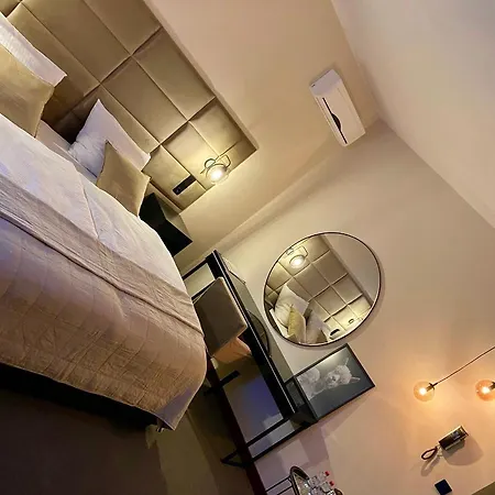 Hotel Księżyc W świebodzicach 2*
